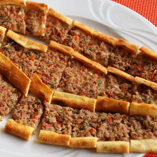Pide mit Hackfleisch (ohne Käse)
